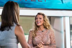 28009520_Blake-Lively--Backstage-at-The-