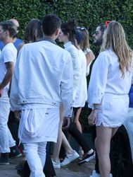 28310222_Kendall-Jenner-in-Shorts-at-Nob