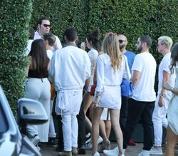 28310227_Kendall-Jenner-in-Shorts-at-Nob