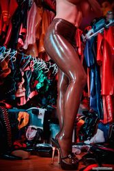 Bianca Beauchamp - Closet Temptations 1 a5hseqx573