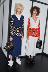 29521792_msgm_pre_fall_2016_22.jpg