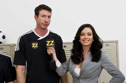 Veronica Avluv - Five to One p56khjnoz0