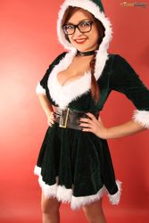 Tessa Fowler - Christmas Velvet 1-r5p5fjv5r1.jpg